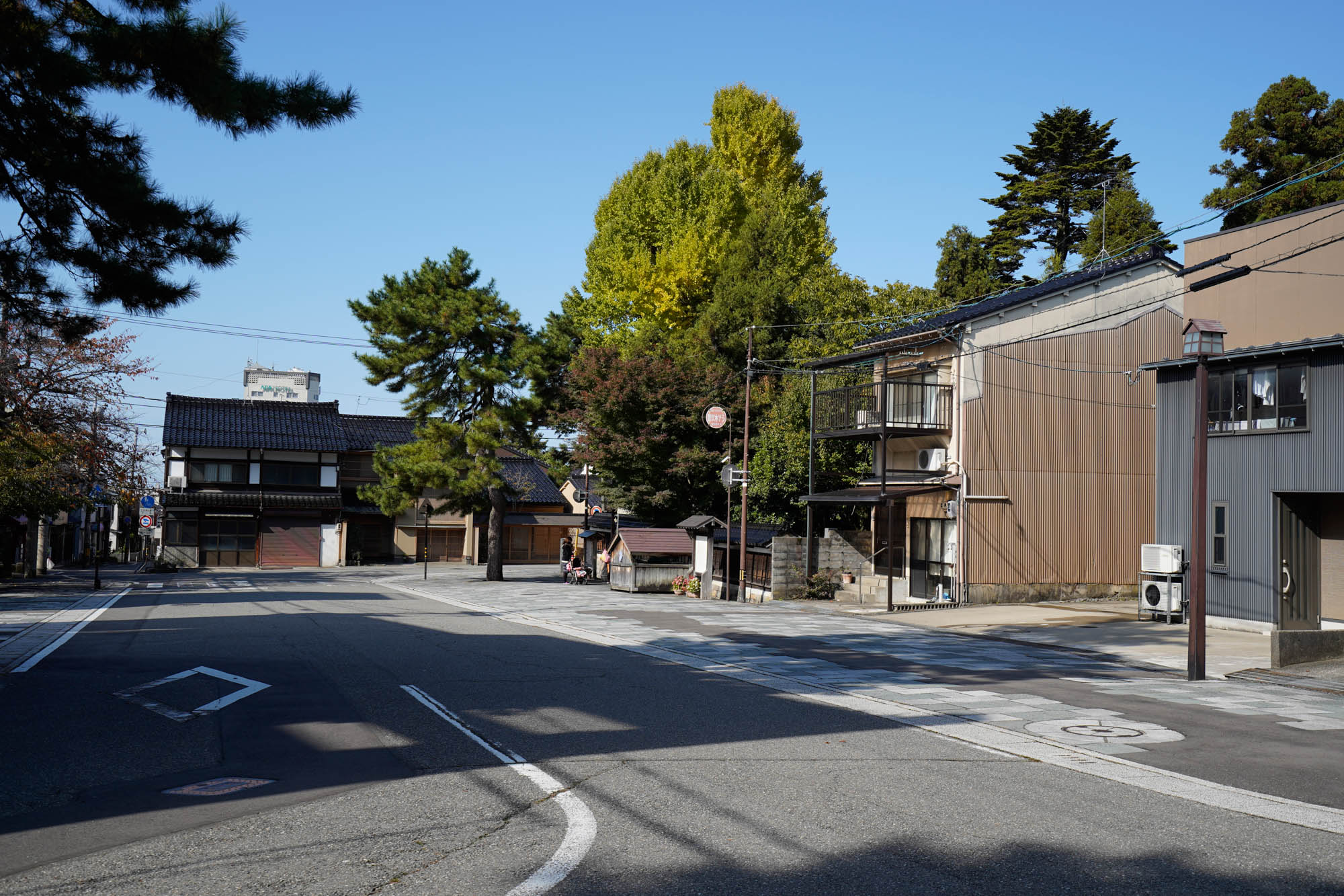 木を使う日常の風景