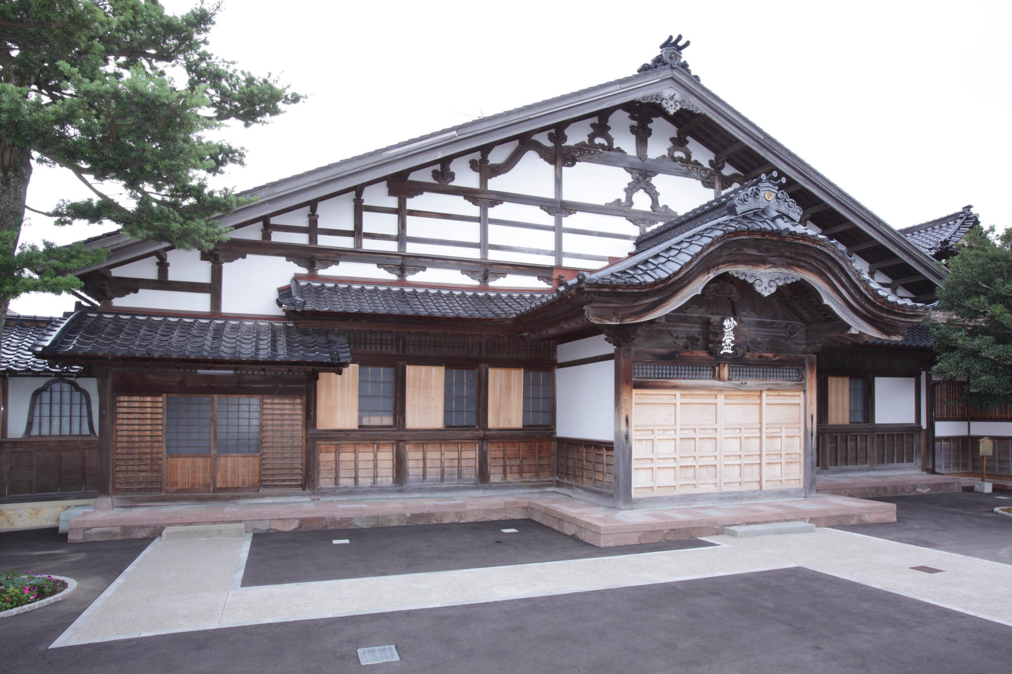 身近なお寺とお宮
