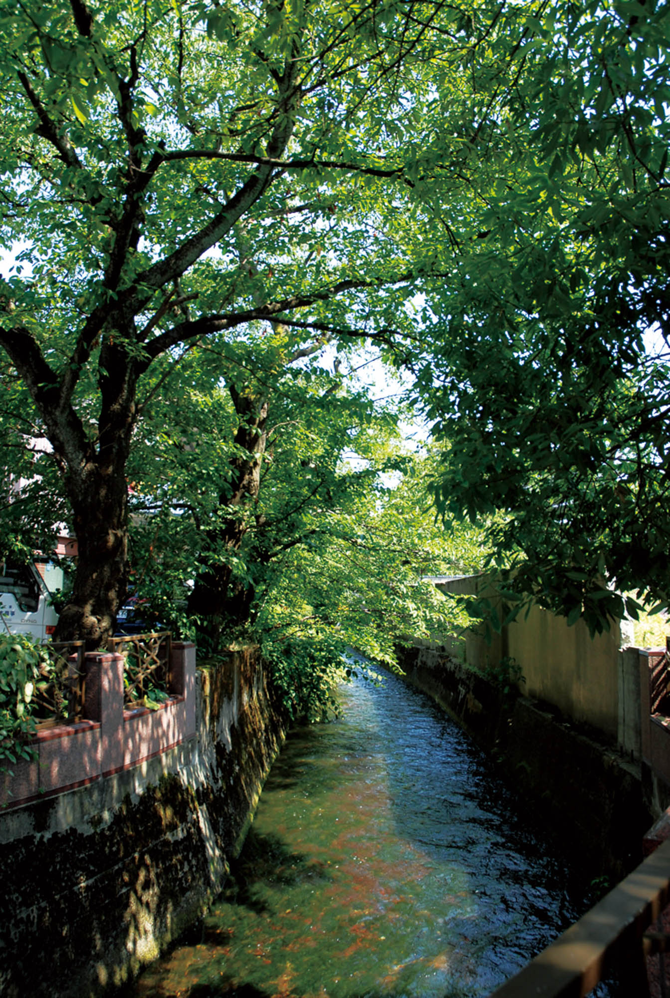 金沢の水をたどる